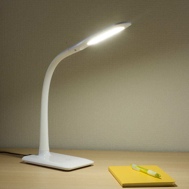 LEDデスクランプ(タッチ式センサー/460lm/昼白色/ホワイト)_06-3707_DS-LS16MUGH-W_OHM(オーム電機)