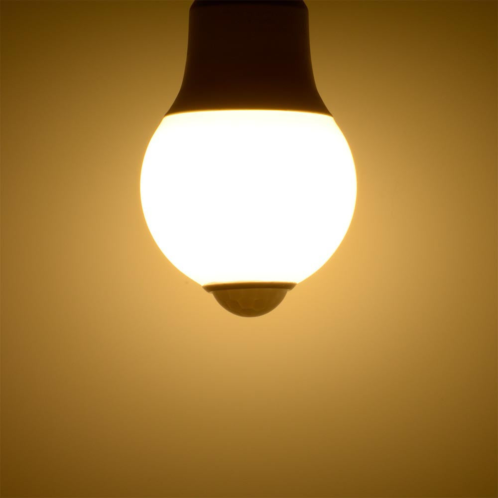 LED電球(60形相当/人感明暗センサー付/E26/7.7W/電球色/950 lm)_06-4787_LDA8L-G R52_OHM(オーム電機)