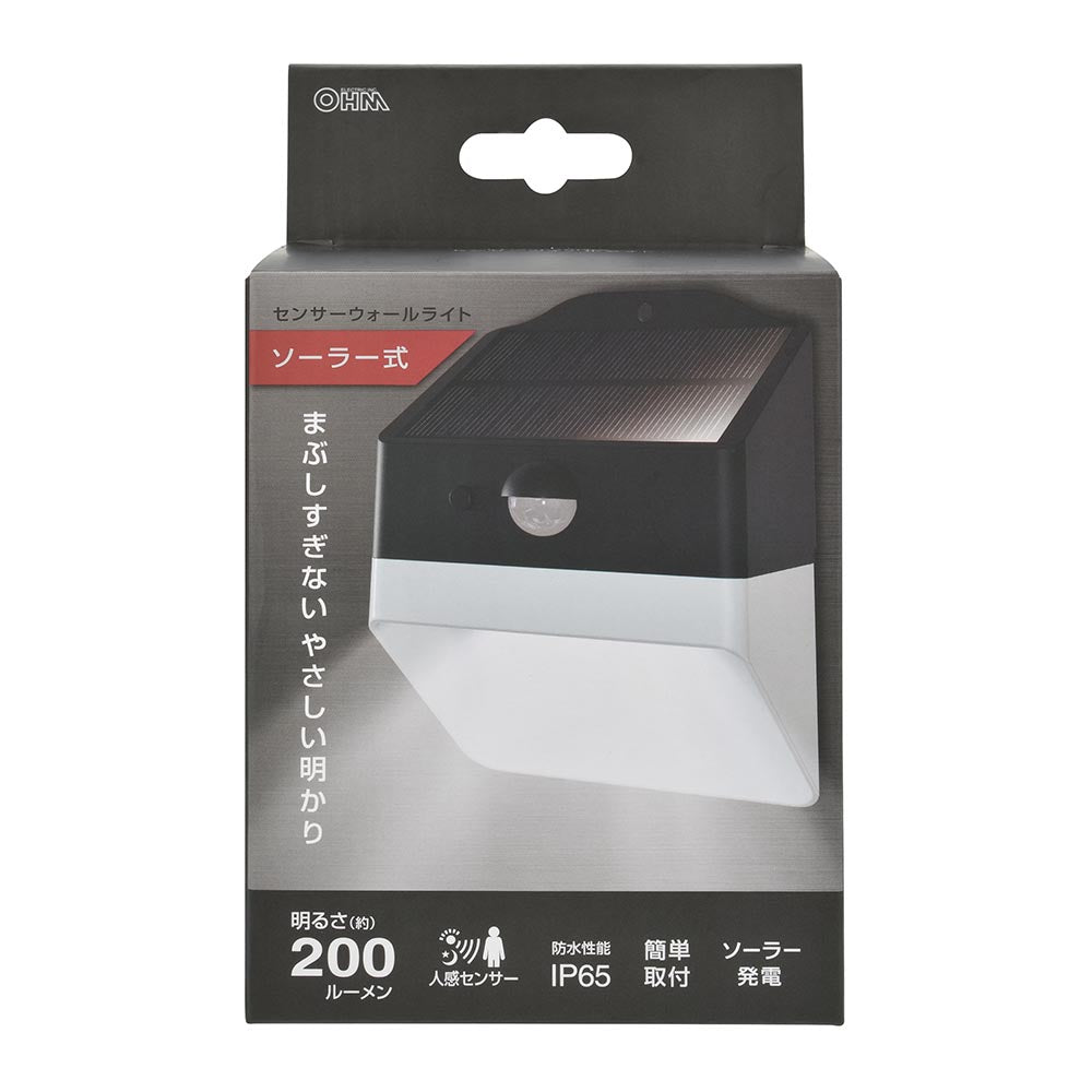 センサーウォールライト(人感/200lm/ソーラー発電式/昼光色/保護等級IP65/ブラック)_06-5213_LT-SSP20DW_OHM(オーム電機)