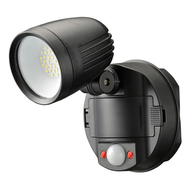 防犯LEDセンサーライト(1000 lm/昼光色/リチウム充電池式/保護等級IP65/1灯/ブラック)_07-8811_LS-B100Y1_OHM(オーム電機)