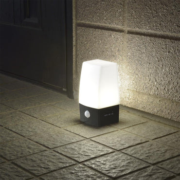 LEDポーチライト(210Lm/明暗+人感センサー/昼白色/防水仕様IPX4/単3形×6本使用)_06-0853_LS-B200JS-3_OHM(オーム電機)