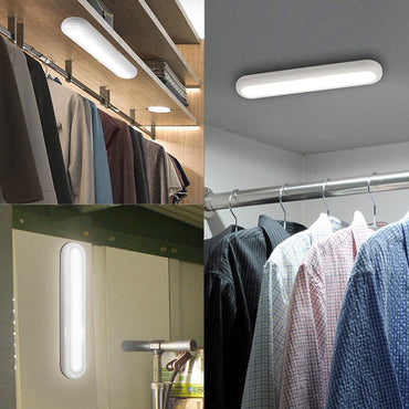 LEDナイトライト(明暗・人感センサー式/単3形×6本使用/200lm/昼白色/ホワイト)_06-4103_NIT-BLA6J300-WN_OHM(オーム電機)