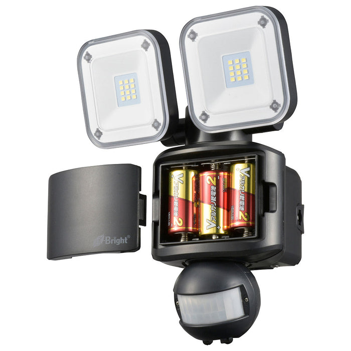ハイブリッド式LEDセンサーライト（2灯/1200lm/ソーラー+乾電池/昼光色/保護等級IP44/ブラック）_06-4248_LS-H2125A19-K_OHM（オーム電機）