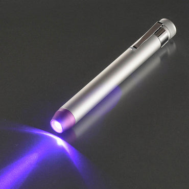 LED UVブラックライト(波長395nm/連続使用32時間/単4形×2本使用/アルミボディ/シルバー)_08-1040_LHA-UV395/1-S2_OHM(オーム電機)