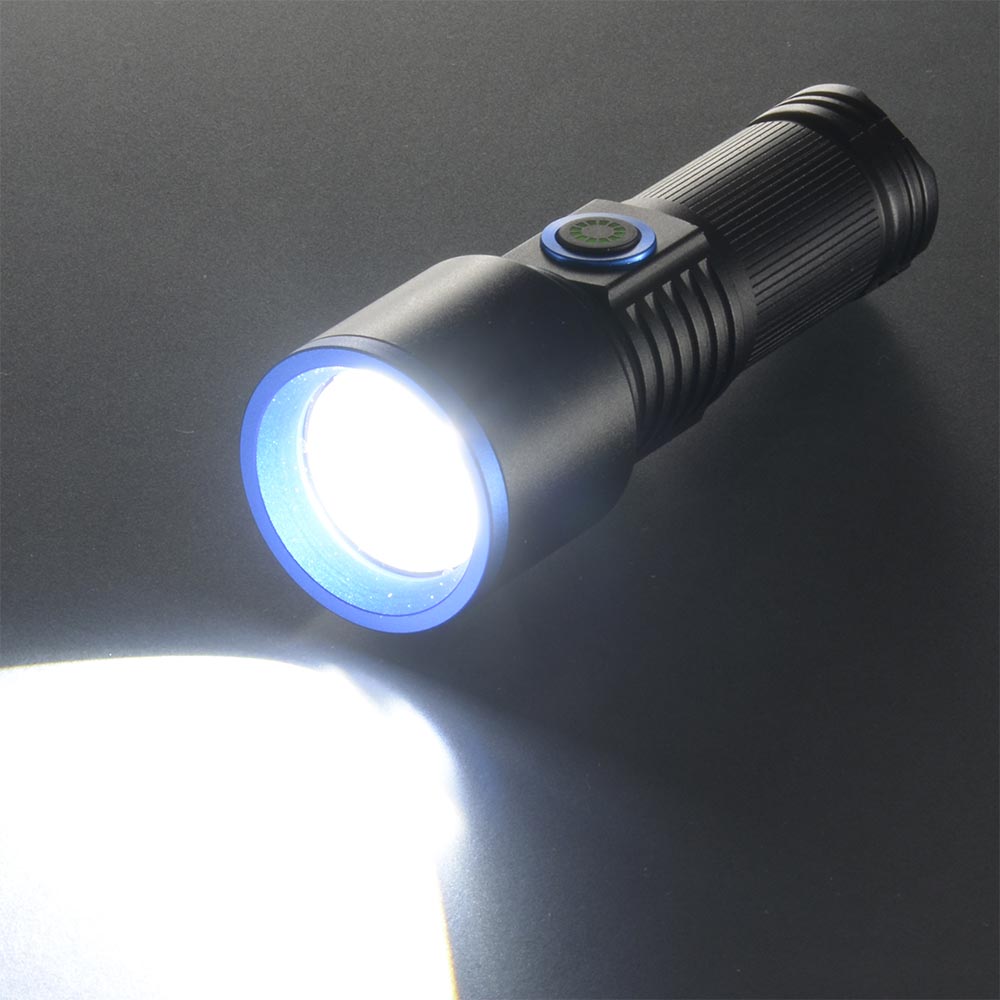 充電式LED懐中ライト（550 lm High時/リチウムイオン仕様/保護等級 IPX4）_08-1715_LH-CP55A5_OHM（オーム電機）