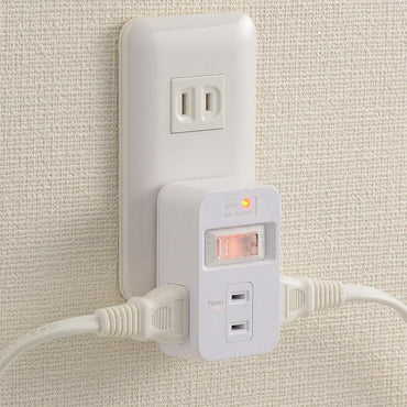 雷ガード付 発煙ガード スイッチ付タップ（3個口）_00-5183_HS-TMP3HS3-W_OHM オーム電機