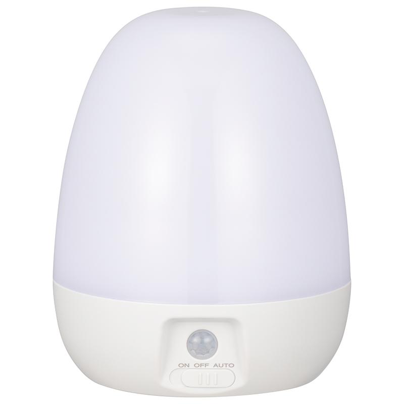 LEDナイトライト（明暗・人感センサー式/単3形×3本使用/80lm/昼白色/ホワイト）_06-0141_NIT-BLA6JE-WN_OHM（オーム電機）