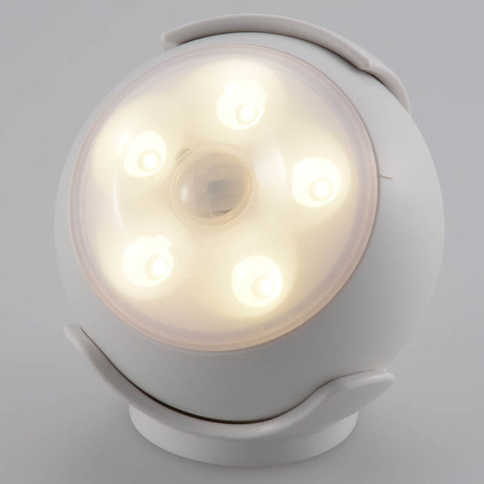 LEDセンサーライト（明暗＋人感センサー付/ホワイト）_06-1630_LS-B15-W_OHM（オーム電機）
